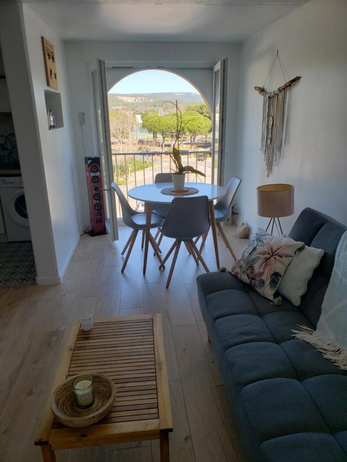 Bienvenue Chez Nous Apartment Груисан Екстериор снимка